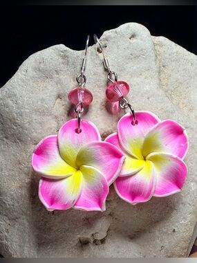 ✨Handmade✨ Pink & Yellow Plumeria Flower Drop Earrings - Hypoallergenic